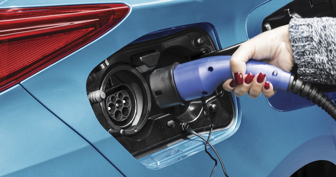 Plug-in hybrid vs. elbil